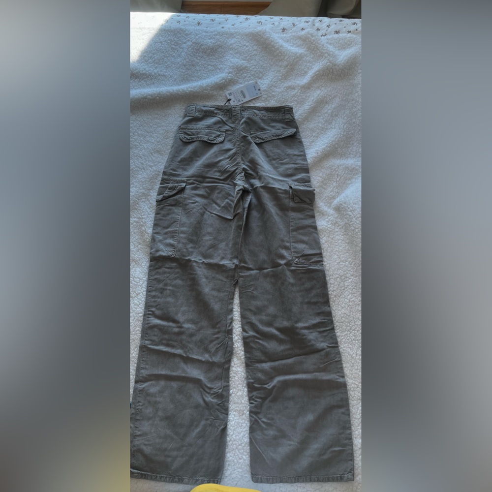 Zara pants - Picture 3 of 8
